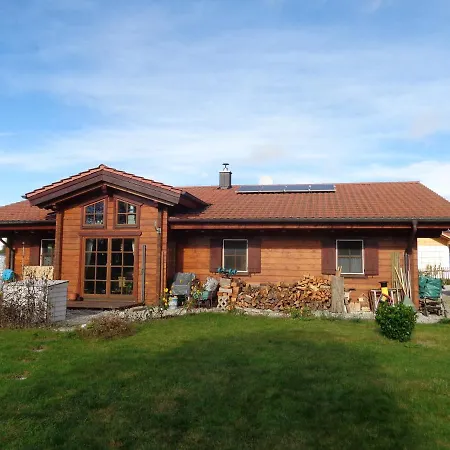 Barrierefreies Im Blockhaus Mit Sauna Am See *